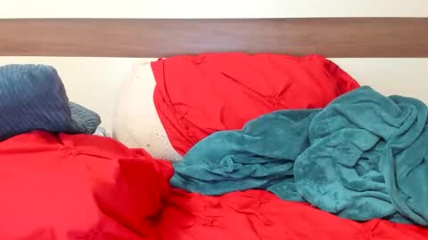 00ingrid00 online show from October 24, 1:45 am