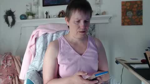 Aurora Willows online show from February 4, 11:02 am