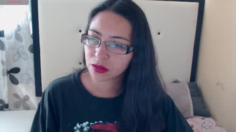 paola online show from July 16, 8:35 pm