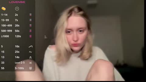 Snapshot of 2kepler22b chatting on March 4, 10:05 pm  . online show from March 4, 10:05 pm