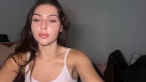 Venus Raee online show from June 6, 9:43 pm