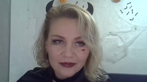 3susie online show from November 1, 12:53 pm