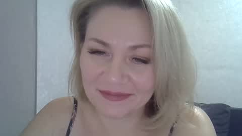 3susie online show from November 19, 1:11 pm