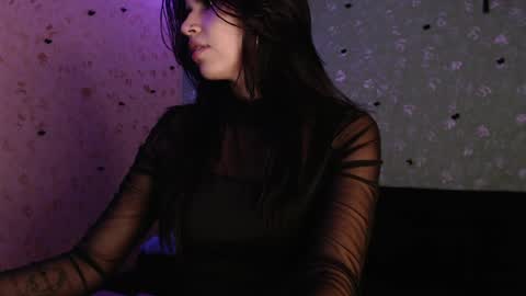 sofi 3 online show from April 29, 9:20 pm