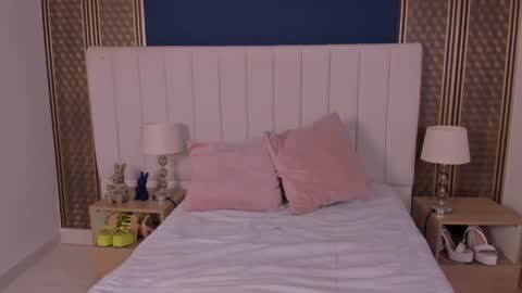 ngela  online show from January 7, 12:20 pm