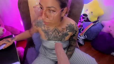 _antonella_dreams online show from July 5, 10:26 pm