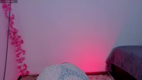 Aria online show from February 25, 12:31 am