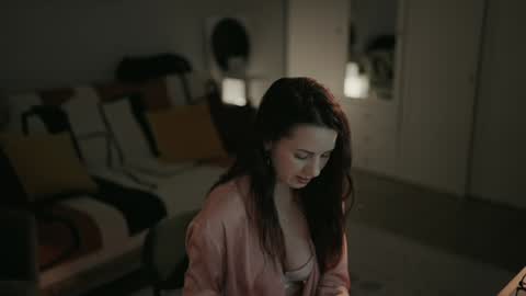 Lili online show from September 10, 11:32 am