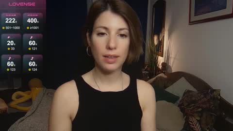 Laura online show from February 9, 10:54 pm