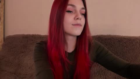 Caroline online show from October 31, 12:31 pm