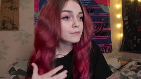 Snapshot of _caroline_coy chatting on February 25, 3:52 pm Caroline online show from February 25, 3:52 pm
