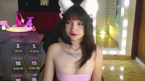 _charlotte_collins_ online show from October 9, 4:11 pm