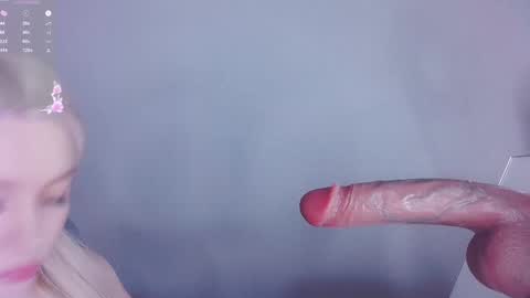 Snapshot of _chatur_babe chatting on February 16, 1:16 pm Angelina online show from February 16, 1:16 pm