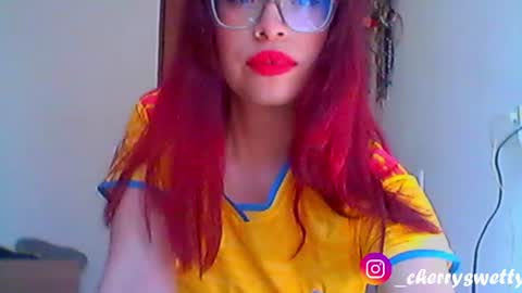 Cherry Moon  online show from July 7, 2:53 pm