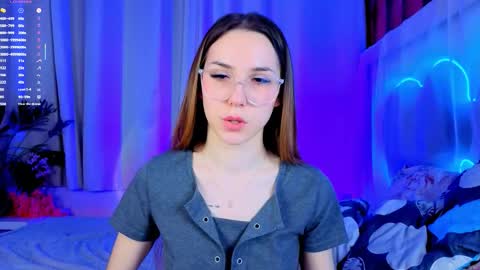 Cindy . online show from November 21, 6:15 am