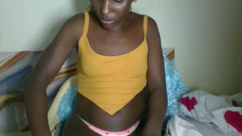 clara online show from December 4, 1:24 pm