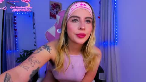  Chloe  online show from April 10, 2:06 am