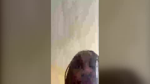 _creampiee_ online show from June 1, 11:27 pm