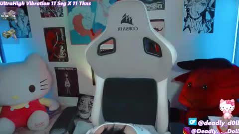 Snapshot of _deadly_doll chatting on October 10, 10:58 pm    online show from October 10, 10:58 pm