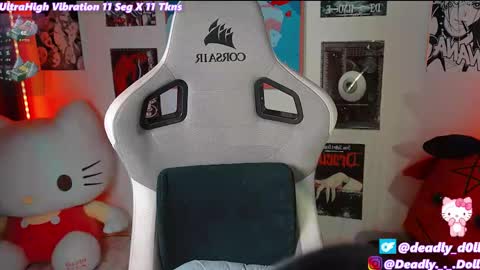 Snapshot of _deadly_doll chatting on February 13, 10:54 pm    online show from February 13, 10:54 pm