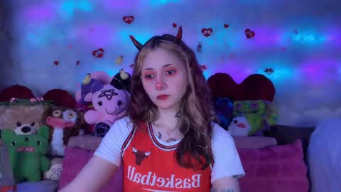 Kate online show from March 31, 8:20 pm