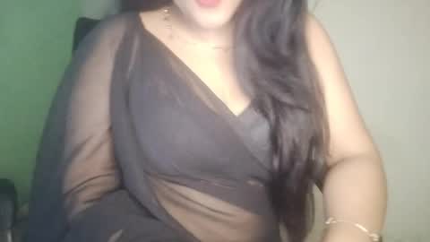 _dreamgirl_0 online show from April 22, 10:56 am