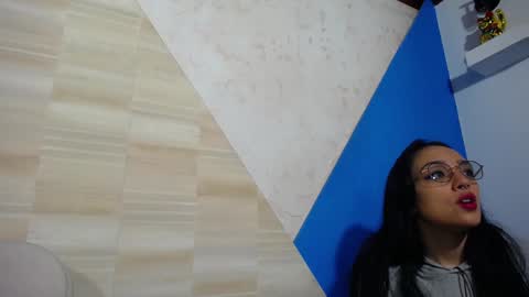 Eimy online show from December 2, 12:28 pm