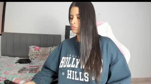 Snapshot of _elektrah chatting on February 27, 10:53 pm _elektrah online show from February 27, 10:53 pm