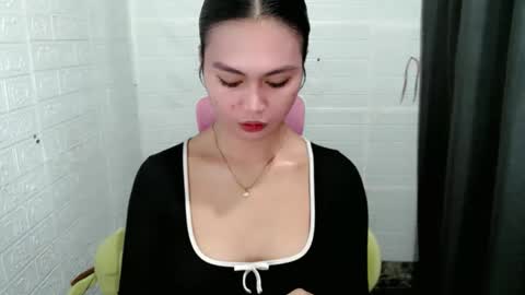 STEFFANNY WELL. online show from October 29, 1:21 am