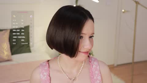 Essie  online show from December 26, 9:47 pm