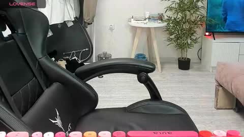 Alis online show from December 23, 9:02 am