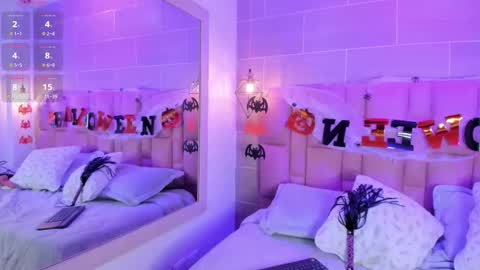 _gia_rose online show from October 18, 6:10 pm