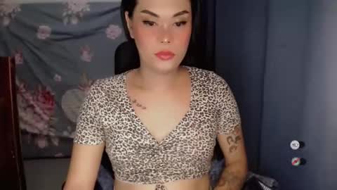 hottiemaze online show from October 1, 9:47 am