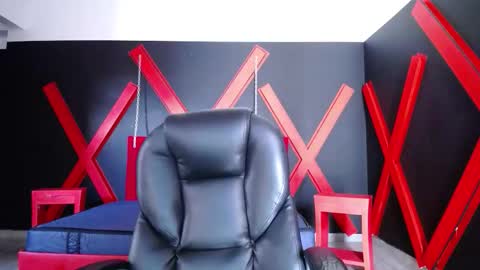 Isa online show from December 3, 6:32 pm