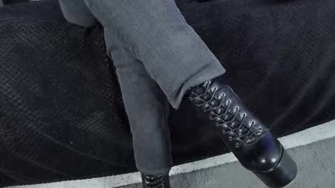 Miss Jade online show from October 23, 12:00 pm