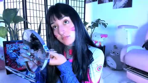 JULIANA online show from October 22, 5:18 pm