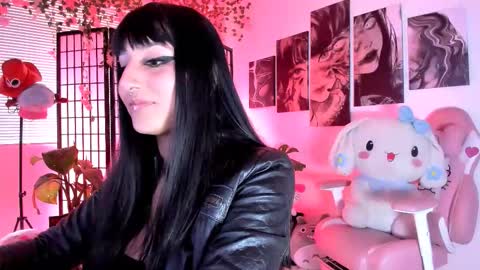 JULIANA online show from September 15, 3:09 pm