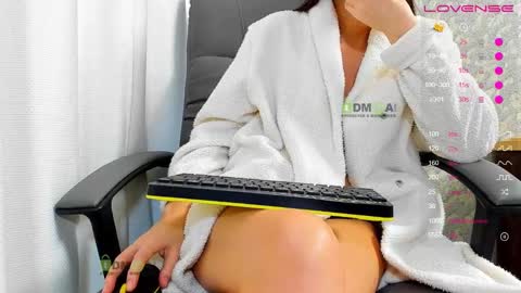 _justcallme_ online show from February 23, 10:05 pm