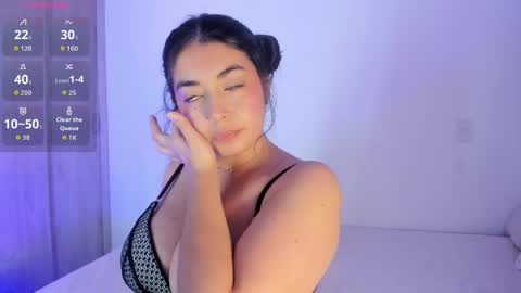 _kimtorres_1 online show from May 8, 3:32 am