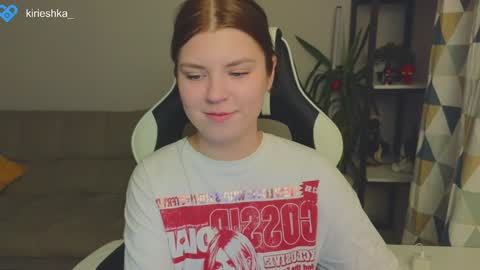 Molly   online show from January 10, 6:17 pm