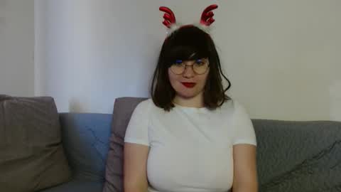 _lalilu_ online show from December 30, 10:32 am