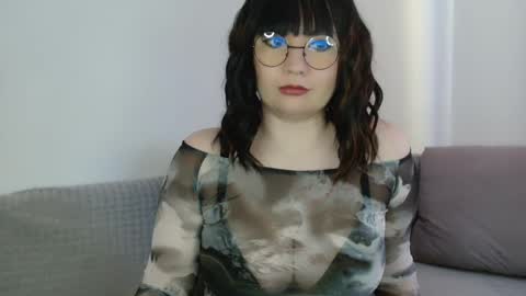 _lalilu_ online show from February 18, 9:21 am