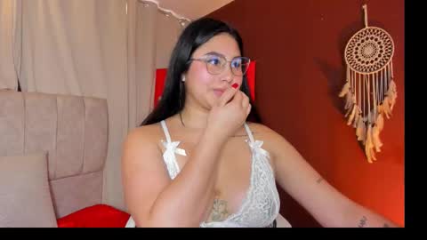 Ivy 3 online show from January 15, 7:53 pm