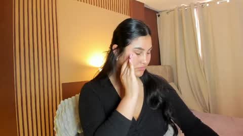 Ivy 3 online show from April 20, 7:06 pm