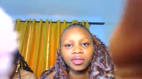 Littlevenus online show from February 8, 9:24 am