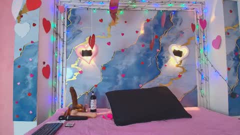 Lorrayne online show from February 4, 12:08 pm