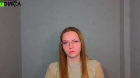 Welcome guys  Pleasure to see you all here  My name is Lysafeta and MichaelaTip menu is active Private is open  online show from March 3, 3:23 am