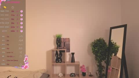 Emma  online show from March 29, 7:29 am