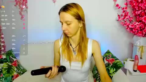 Scarlett online show from August 5, 6:42 am