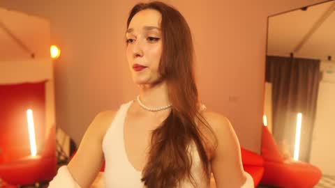 Snapshot of _meganmeow_ chatting on January 17, 1:15 am  Thursday - start 300 GMT online show from January 17, 1:15 am